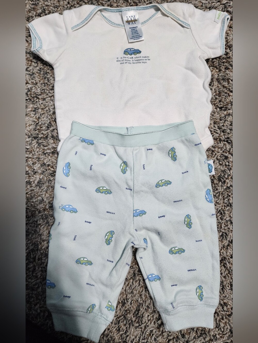 VTG Y2K Baby Gap Stage 2 Car Print Graphic Top & Pants PJ Set - Size 3-6 Months